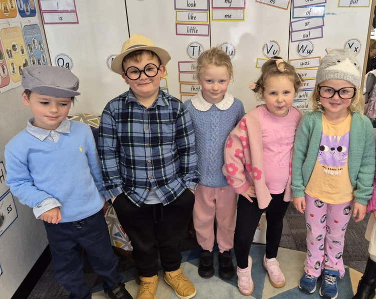 100 days of being a kindergarten dress up image
